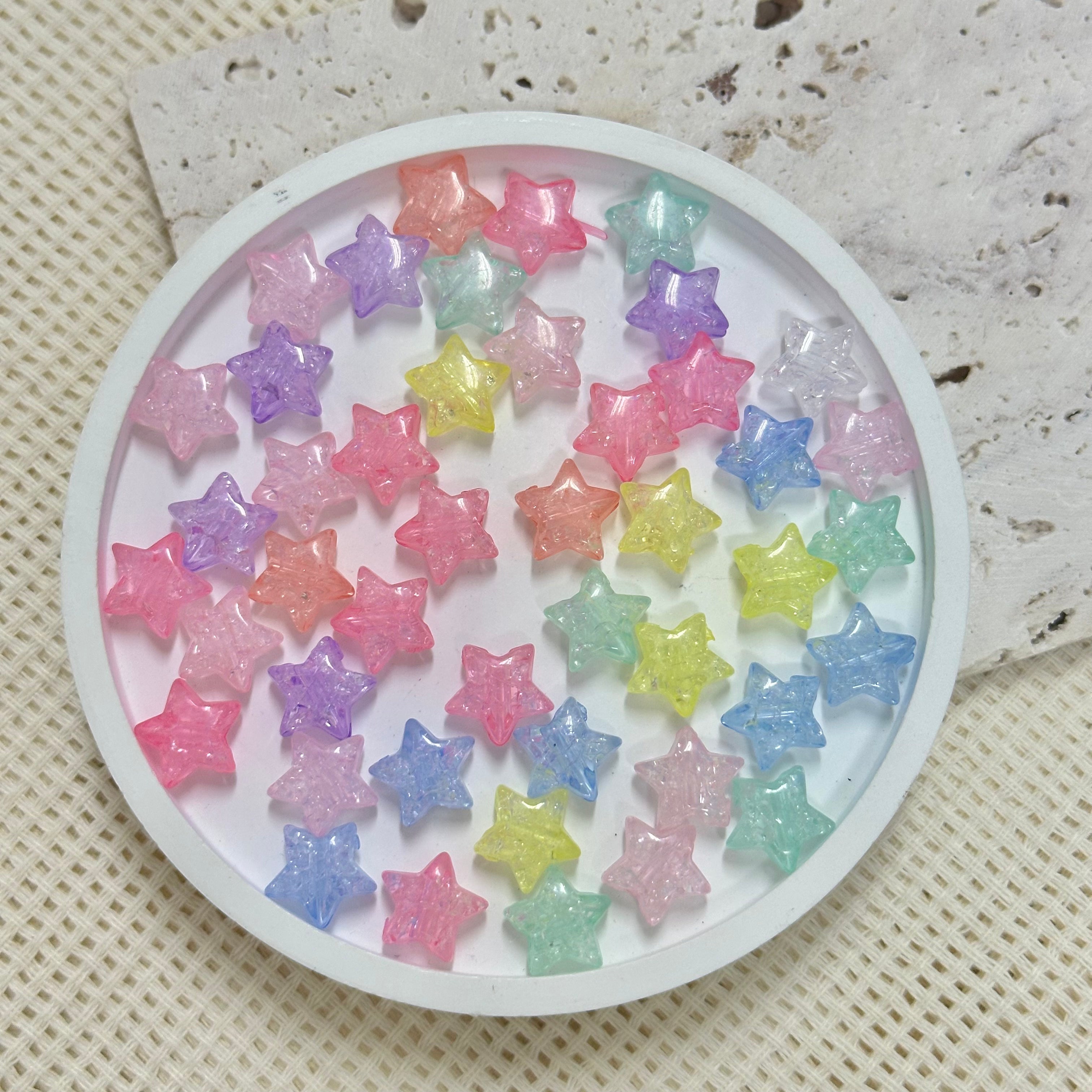 Perles AB : Étoile craquelée translucide de 12 mm (couleurs assorties) Perles AB : Étoile craquelée translucide de 12 mm (couleurs assorties)