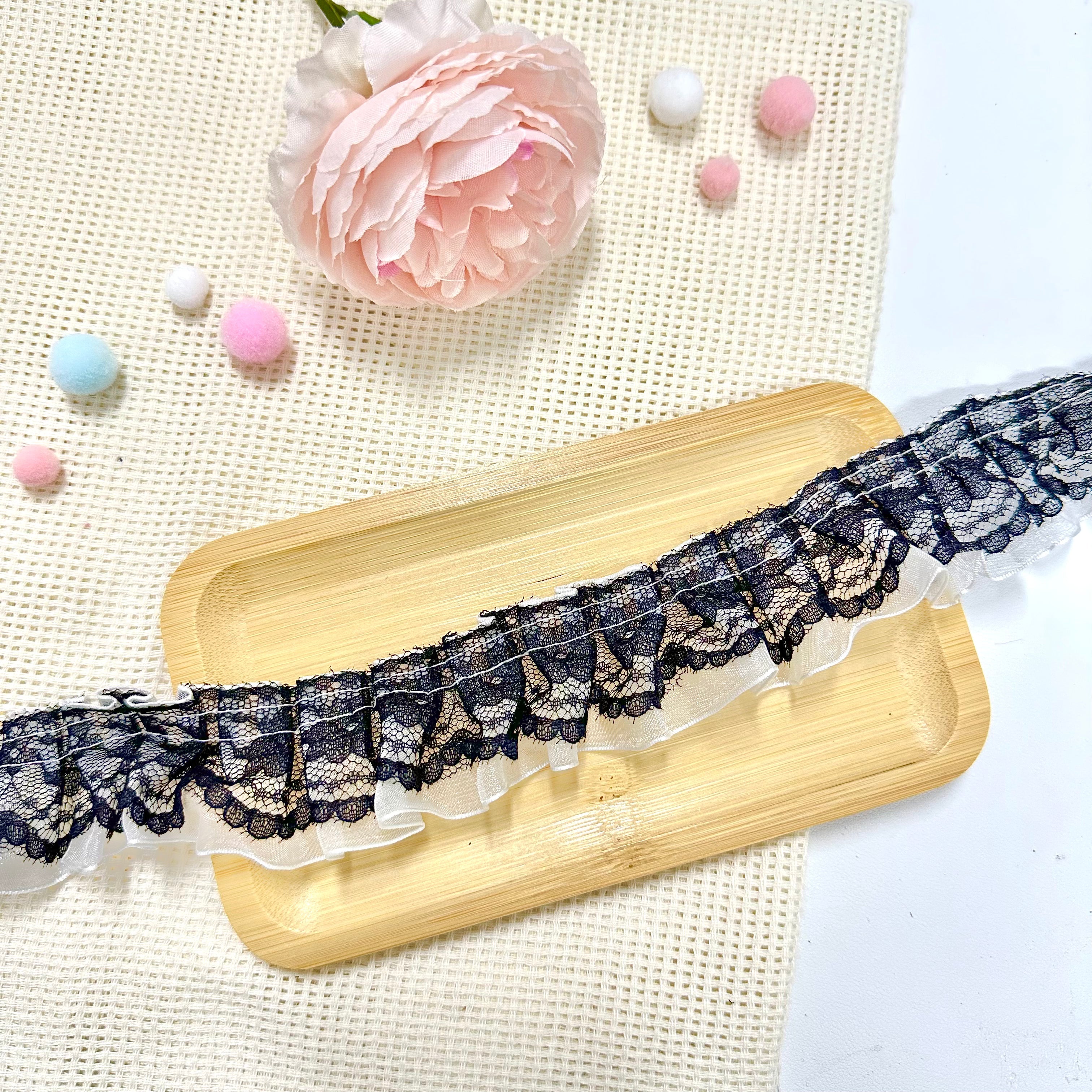 Ruban de dentelle transparent de 100 cm : noir Ruban de dentelle transparent de 100 cm : noir